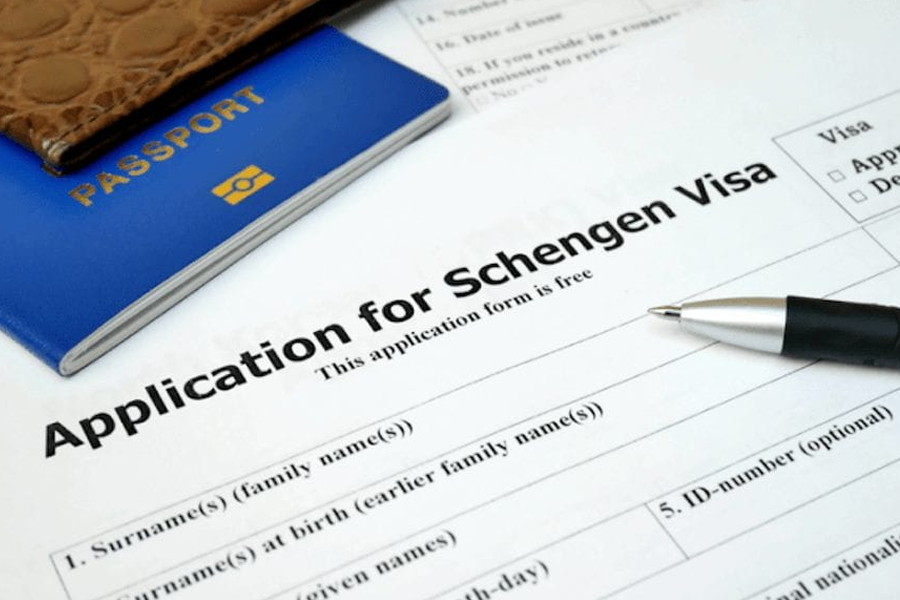 Chuẩn bị hồ sơ xin visa du lịch Đông Âu