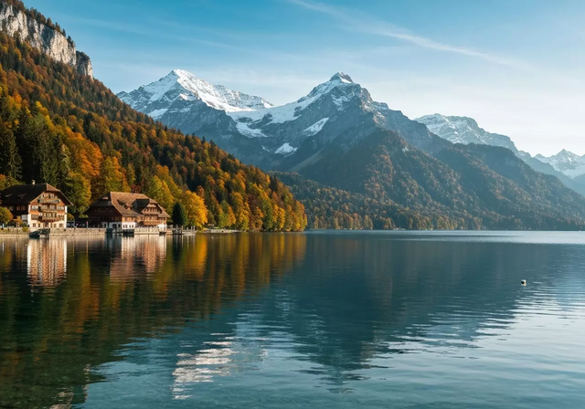 Đây là Hồ Alpsee, nằm ở vùng Bavaria, Đức
