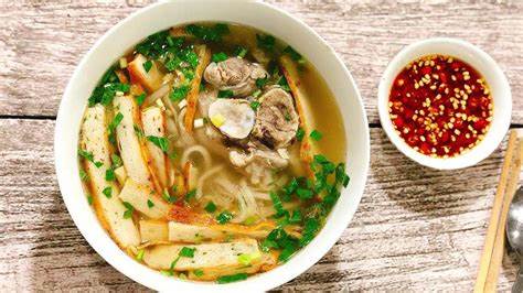 Bánh Canh Bột Xắt – Hương Vị Đồng Quê Miền Tây Nam Bộ