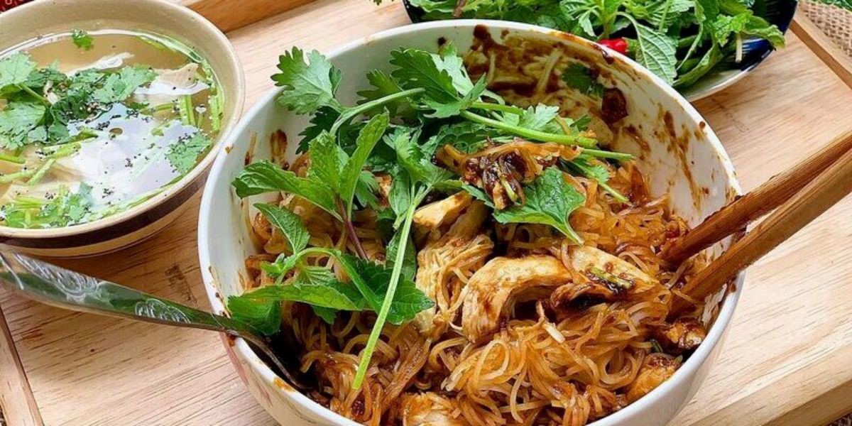 Phở Khô Gia Lai: Món Ngon Nổi Tiếng Chưa Bao Giờ Lỡ Hẹn!