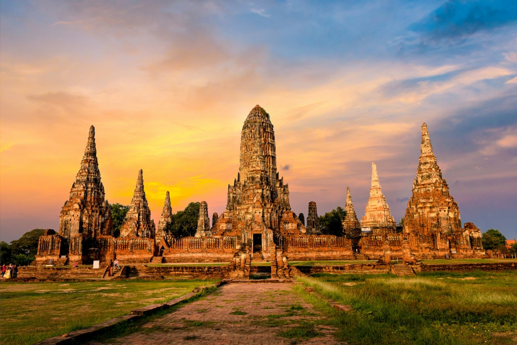 Top 9 địa điểm bạn nên ghé khi đi du lịch Thái Lan