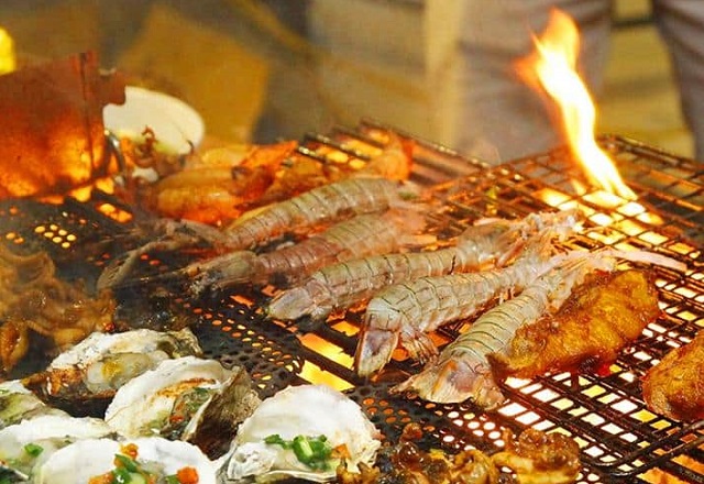 https://dulichviet.com.vn/images/bandidau/bai-bien-Canh-Duong-4.jpg