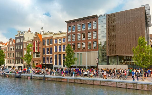 Bảo tàng Anne Frank House Hà Lan - ngôi nhà bí ẩn của bé gái Do Thái