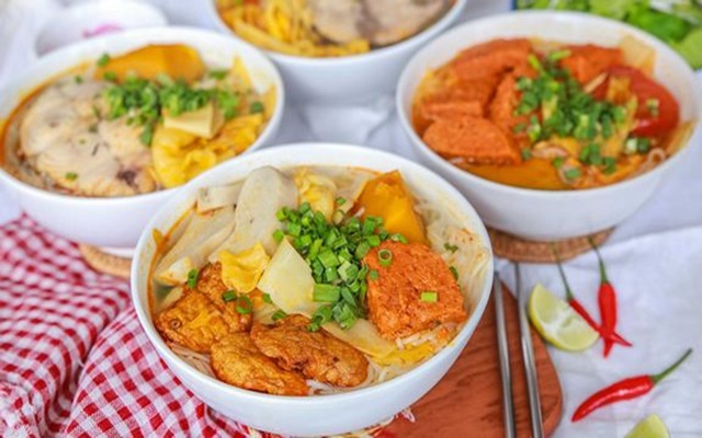 Khám phá 6 tọa độ ăn uống nổi tiếng ngon - bổ - rẻ khi du lịch Đà Nẵng