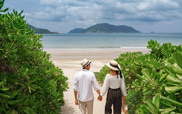 Các bãi tắm biển đẹp dành cho du khách khi đến du lịch Côn Đảo
