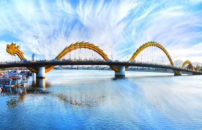 Những cây cầu cực kỳ nổi tiếng ở Đà Nẵng bạn đừng quên ghé thăm Cau-rong-da-nang(3)
