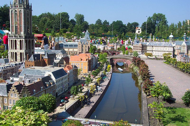 Madurodam - Thành phố thu nhỏ ở Hà Lan