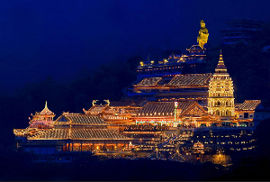 https://dulichviet.com.vn/images/bandidau/du%20l%E1%BB%8Bch%20Malaysia-g5.png