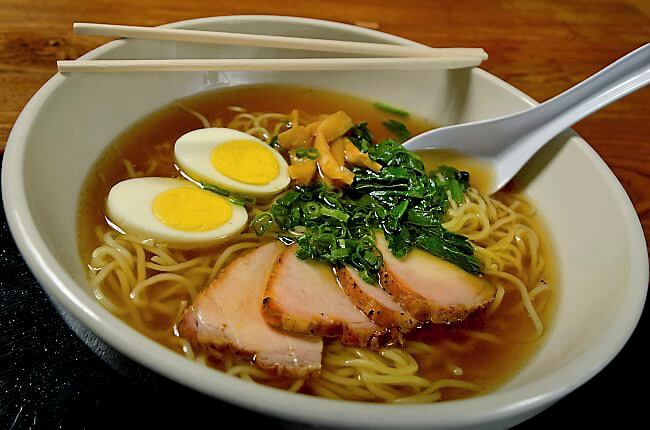 D7u lịch Nhật Bản thưởng thức món Sapporo ramen