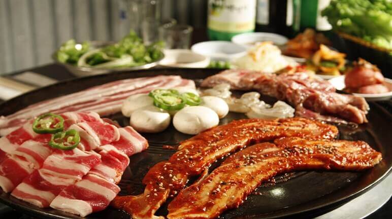 Du lịch Hàn Quốc thưởng thức món thịt nướng