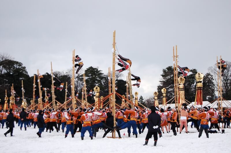 Du lịch Nhật Bản vào mùa Đông để tham gia lễ hội Dezomeshiki