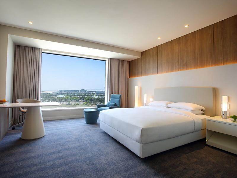 Grand Hyatt là khách sạn bạn có thể tham khảo trong hành trình du lịch Singapore