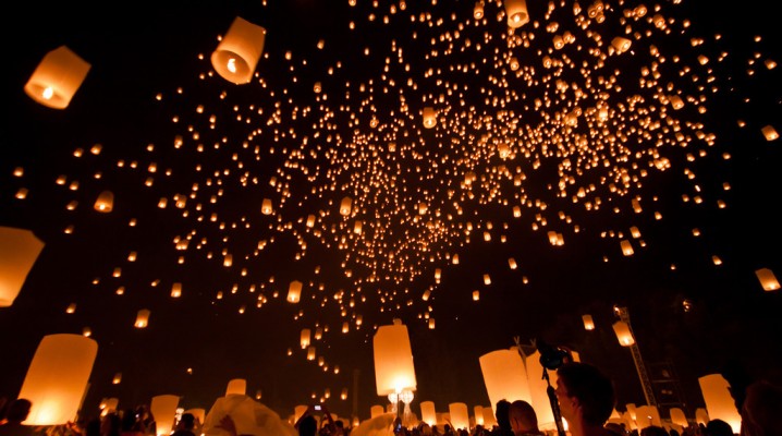 Du lịch Thái Lan tham gia lễ hội ánh sáng
