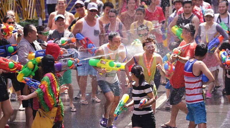 Du lịch Thái Lan - Lễ hội té nước