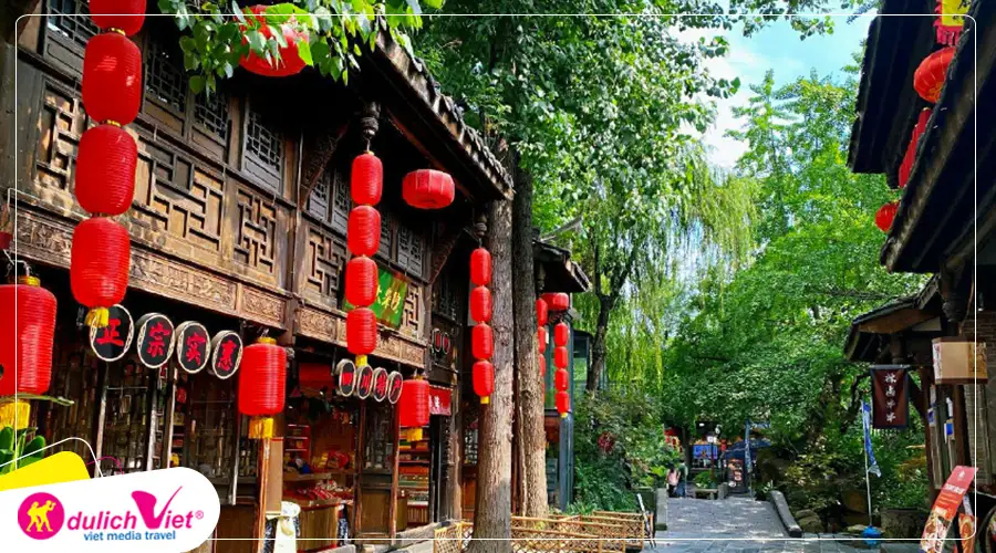 Phố cổ Cẩm Lý