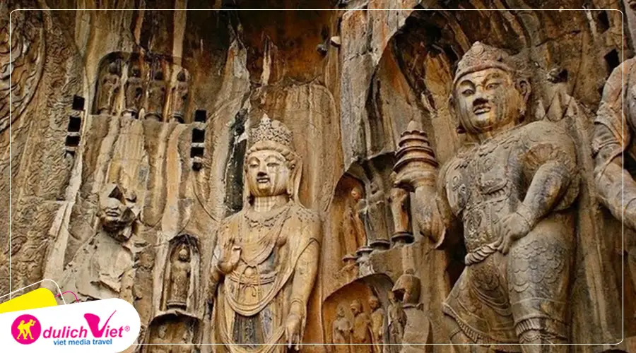 Long Môn Thạch động