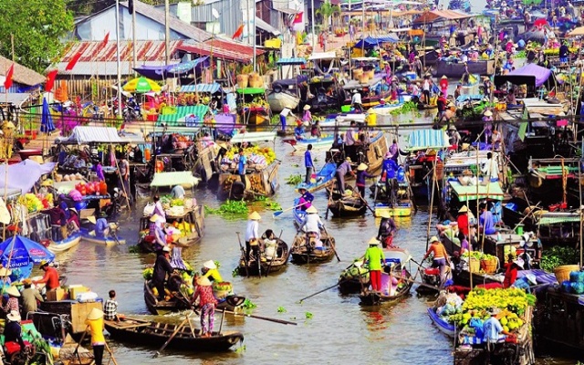 Tham quan chợ nổi Trà Ôn, khám phá nét văn hoá đặc sắc của Vĩnh Long