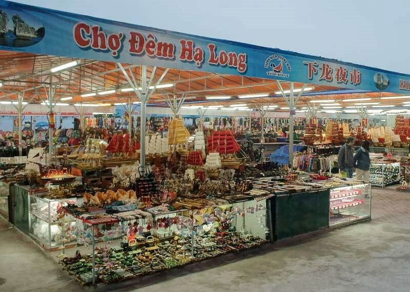 https://dulichviet.com.vn/images/bandidau/du-lich-ha-long-g6.jpg