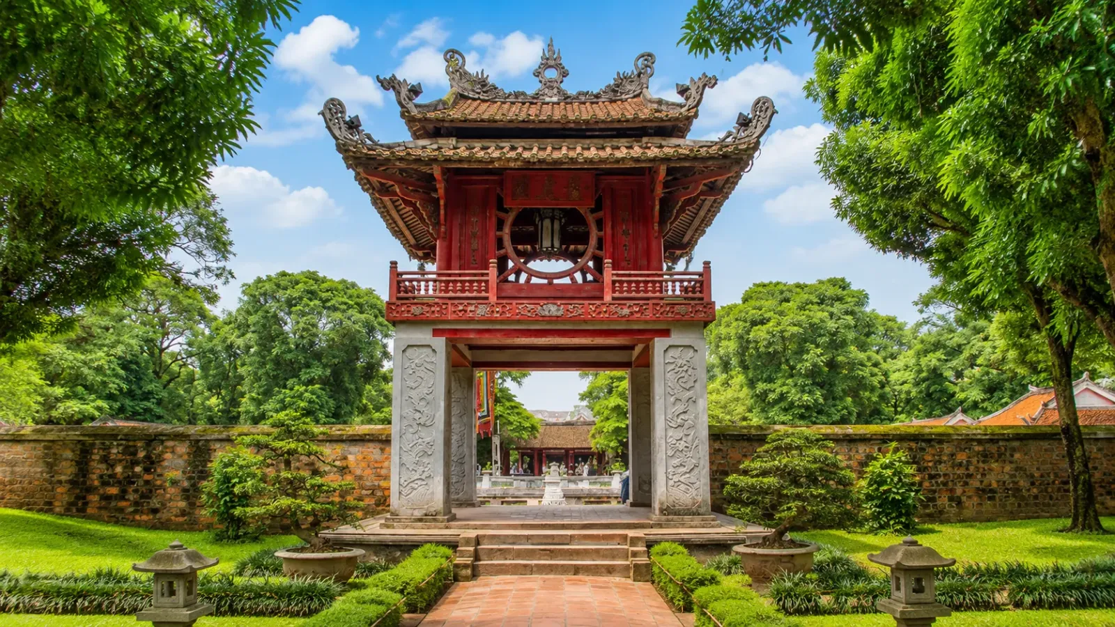 Khuê Văn Các trong khuôn viên Văn Miếu Quốc Tử Giám Hà Nội