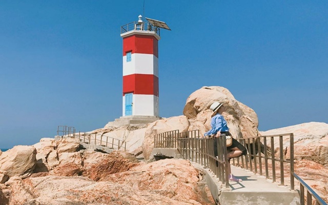 Check in hải đăng Gành Đèn - địa điểm du lịch Phú Yên cực chất
