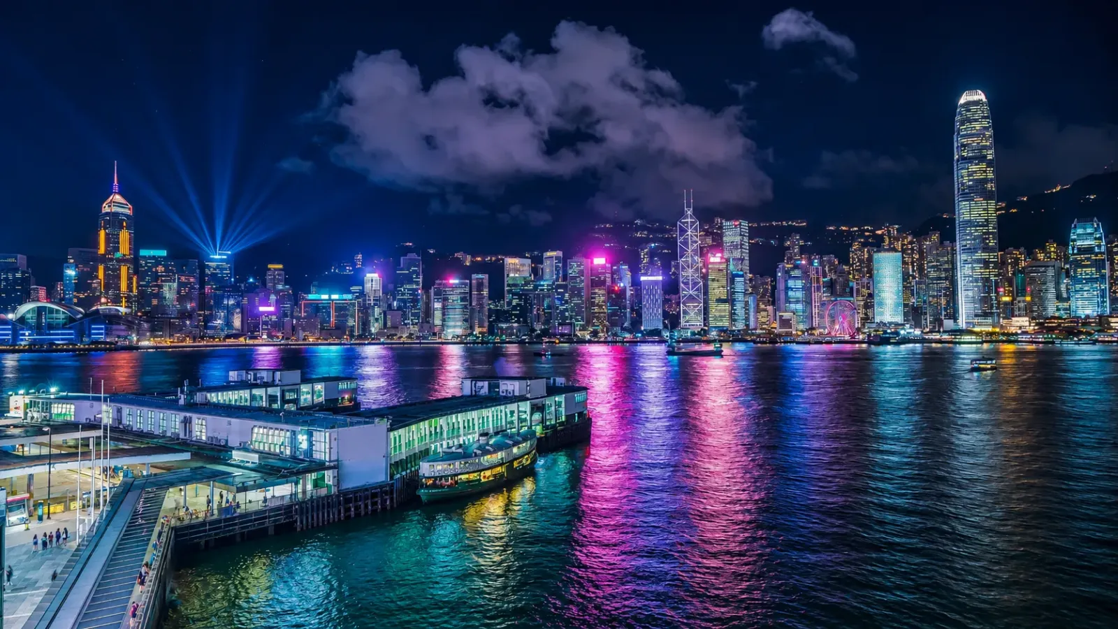 toan-canh-thanh-pho-hong-kong-va-khu-vuc-victoria-harbour