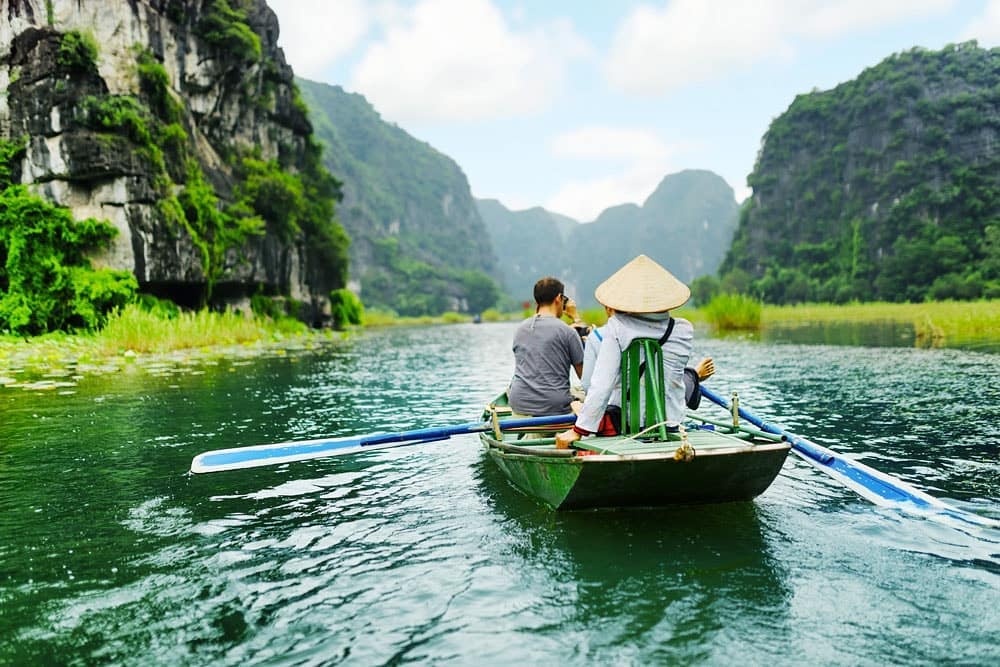 Tour miền Bắc - Khám phá vịnh Hạ Long