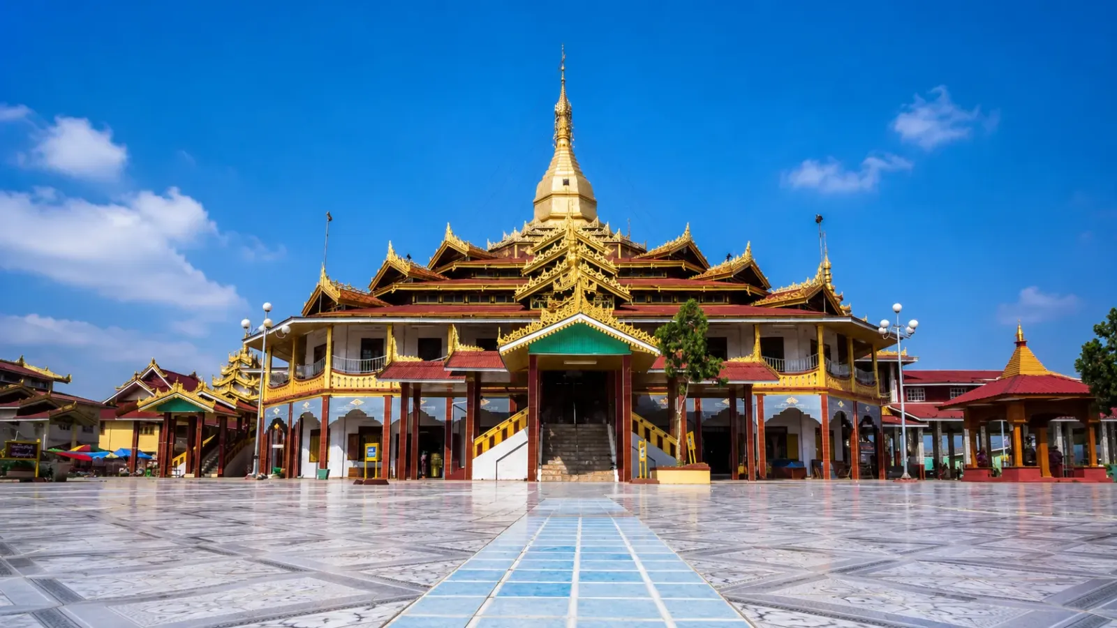Chùa Mahamuni tại Mandalay Myanmar