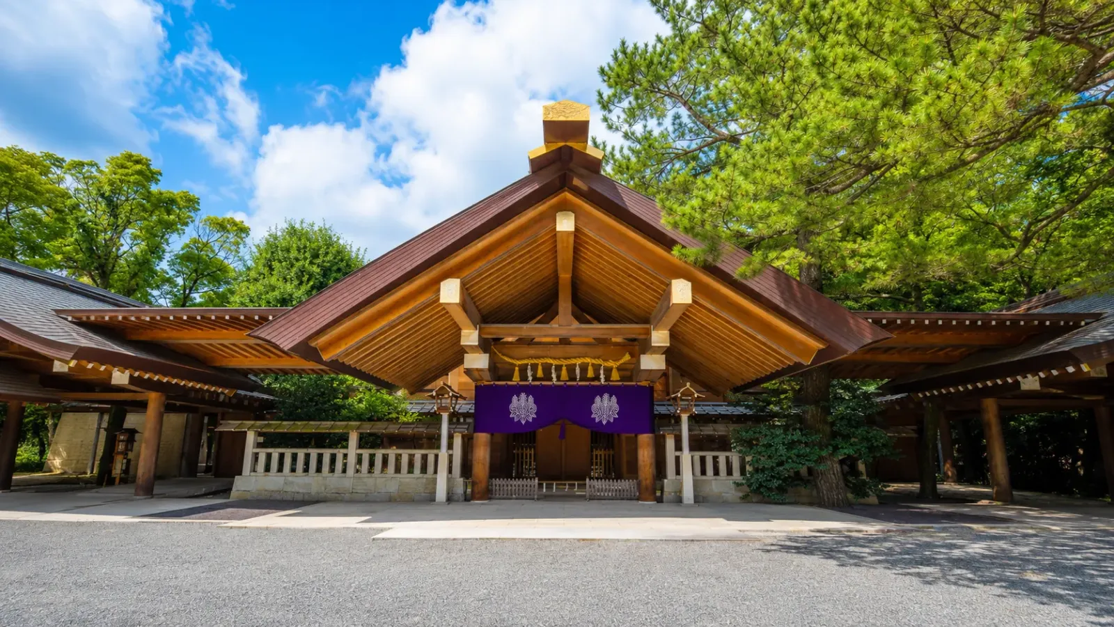 Atsuta Jingu tại Nagoya Nhật Bản