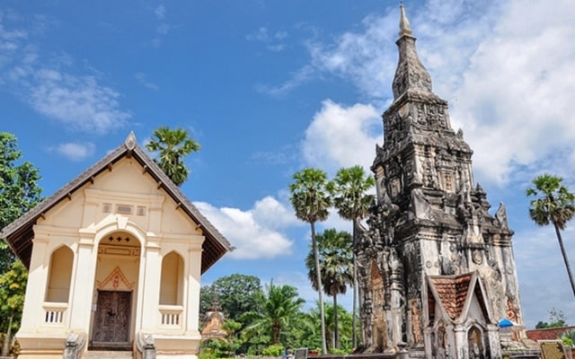 Trải nghiệm du lịch thành phố Savannakhet bình yên & cổ kính tại Lào