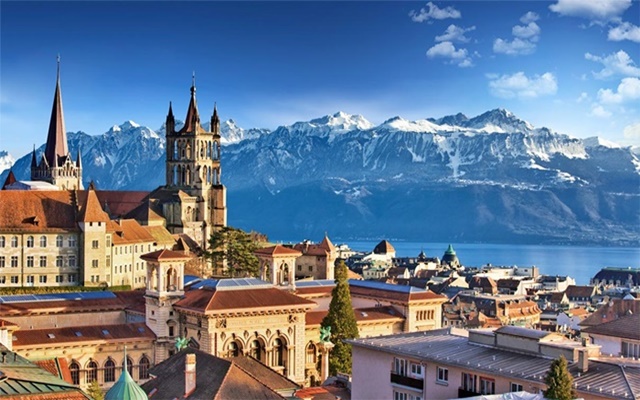 Du lịch Thụy Sĩ cần chuẩn bị bao nhiêu tiền? 