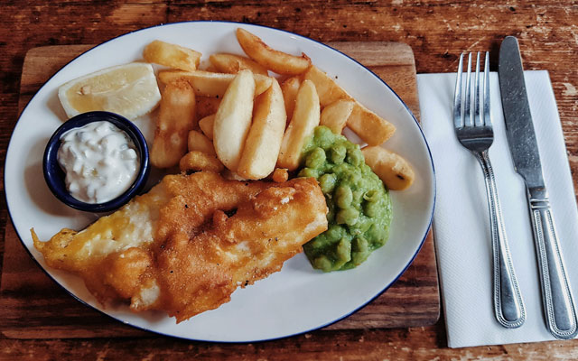 Fish and Chips-món ăn truyền thống của Anh