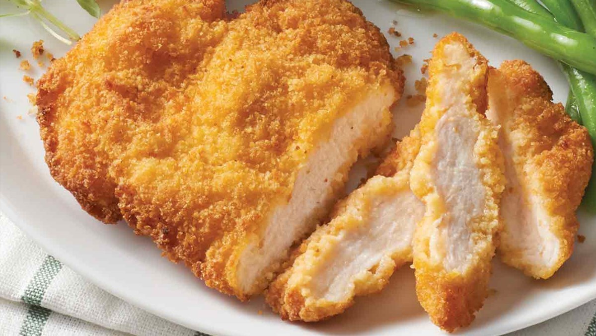 Gà lóc xương chiên xù, món ăn yêu thích của mọi lứa tuổi ở Dubai.