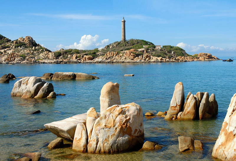 5 ngọn hải đăng nổi tiếng nhất Việt Nam