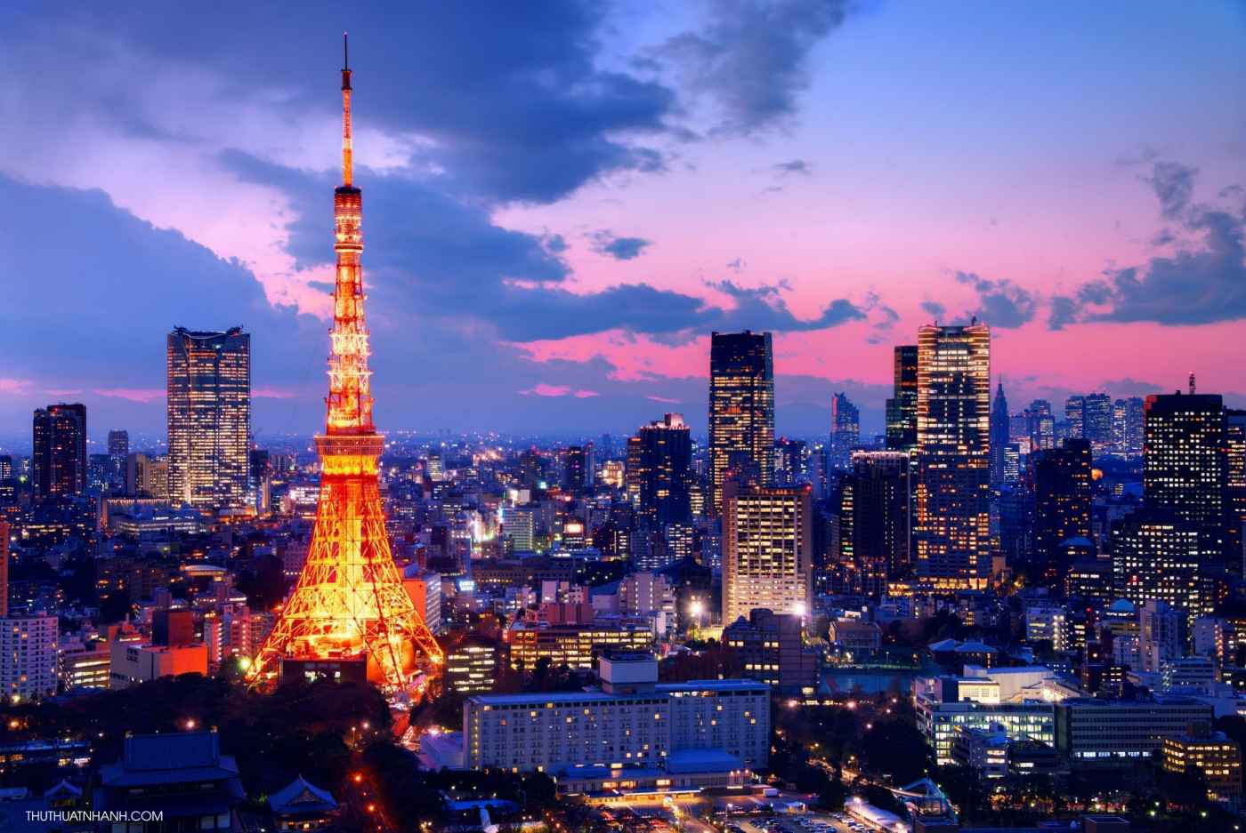 Thủ đô Tokyo rực rỡ ánh đèn khi đông về