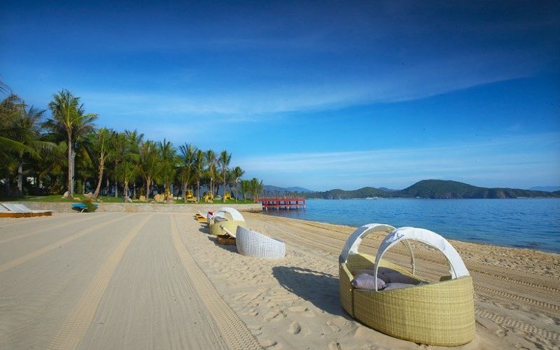 Top 10 bãi biển nhất định phải đến khi đi du lịch Nha Trang vào mùa thu Hon-tam-o-nha-trang