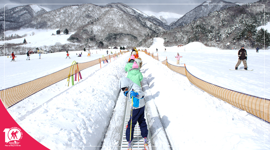 Du lịch Tết âm lịch 2019 Nhật Bản trải nghiệm trượt tuyết tại Fujiten Snow Resort từ Sài Gòn