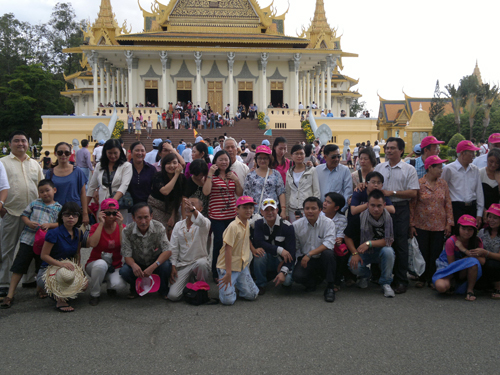 Phản hồi khách hàng sau khi đi Tour Campuchia ngày 13/02/2014