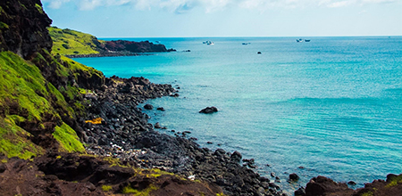 Du lịch Thiên đường đảo Phú Quý, thưởng thức Cua Huỳnh Đế mùa Thu 2025