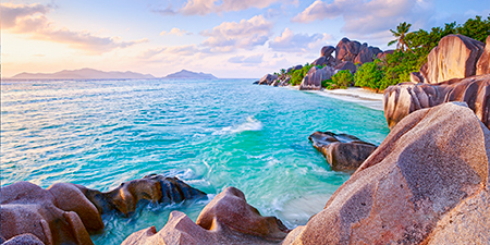 Du lịch Nha Trang - 4 Đảo - Vinpearl - Nhà Thờ Đá 4 ngày (T12/2025)