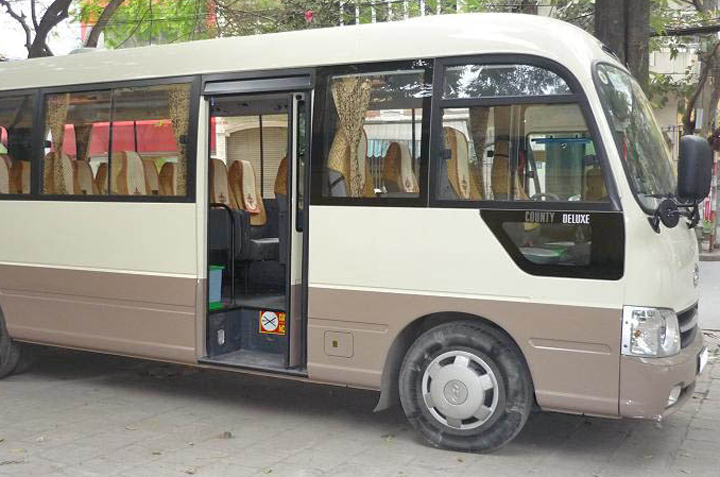 Thuê xe Hyundai County 24 chỗ tại Hà Nội
