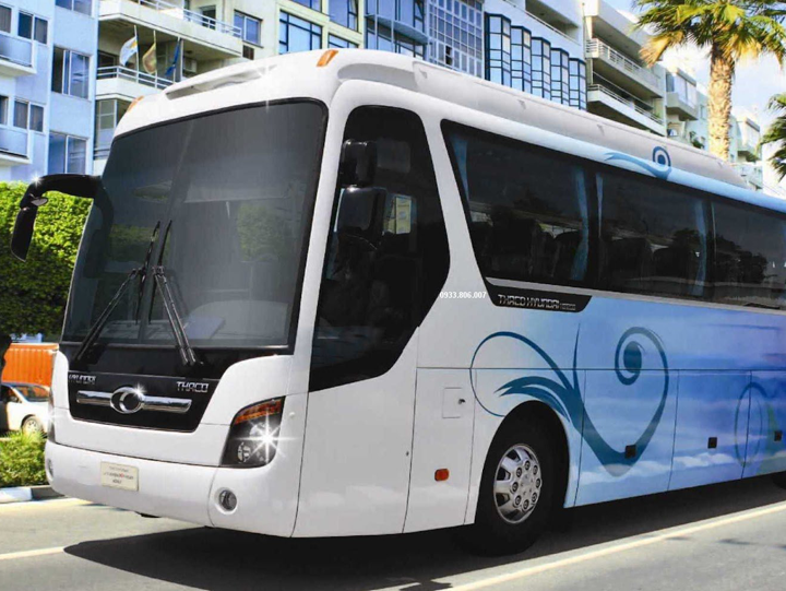 Cho thuê xe Hyundai Universe 45 chỗ giá tốt