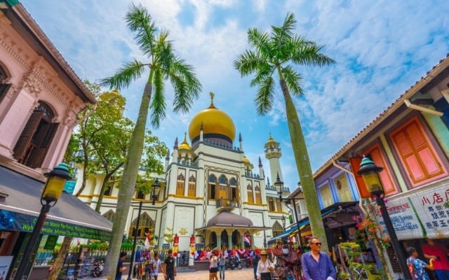 Lạc bước vào khu phố Kampong Glam rực rỡ sắc màu khi du lịch Singapore