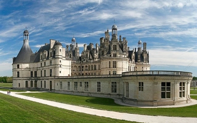 Chiêm ngưỡng vẻ đẹp lộng lẫy của lâu đài Château de Chambord - Pháp