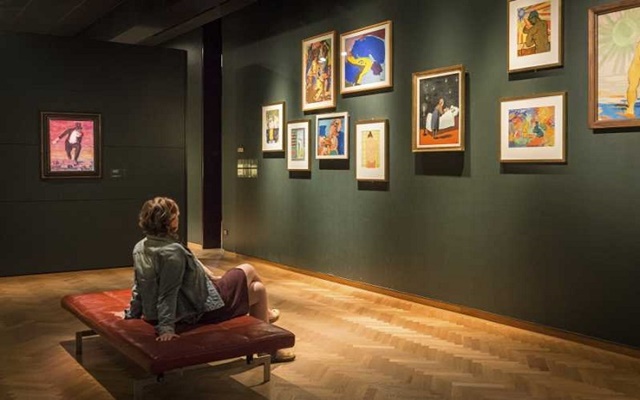 Chiêm ngưỡng các tác phẩm nghệ thuật tại bảo tàng Magritte trong tour Bỉ