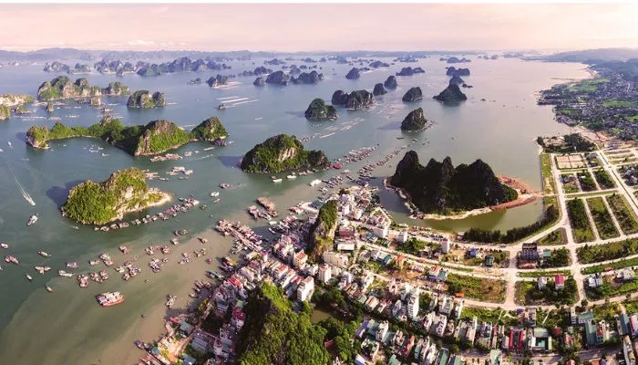 Vân Đồn: Vùng đất lịch sử và du lịch biển Quảng Ninh