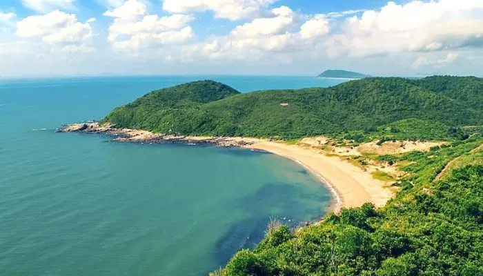mong-cai