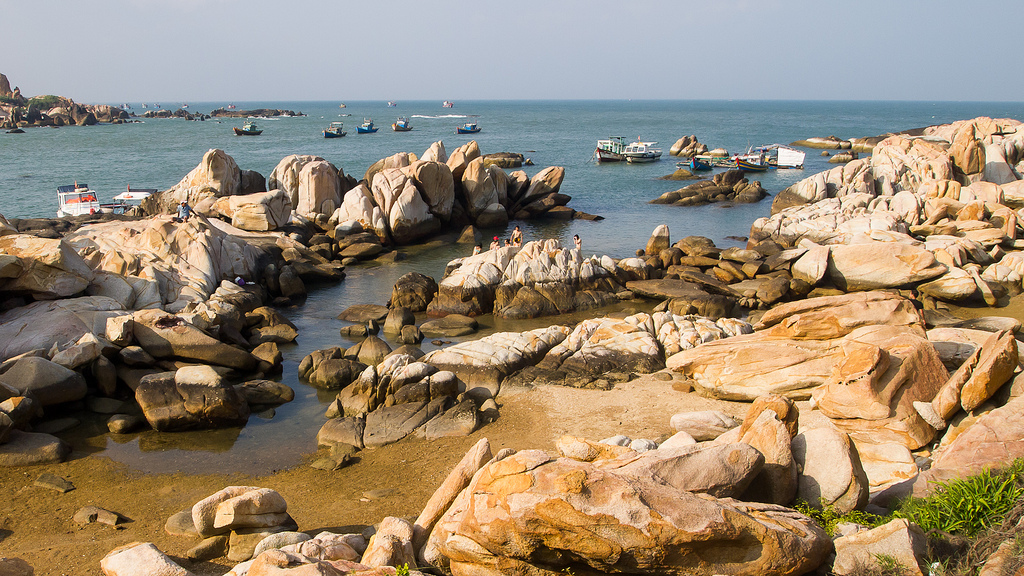 Quang cảnh mũi kê gà Phan Thiết, đây là nơi lý tưởng cho bạn ngắm cảnh và làm tiệc nướng ngoài trời hấp dẫn cùng gia đình và bạn bè.