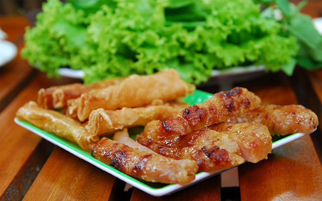 Nem nướng Cái Răng