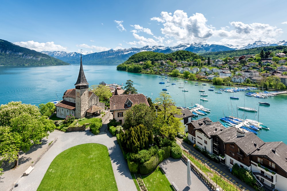 Du lịch Thụy Sĩ - Làng Interlaken