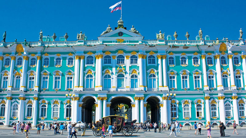 Cung điện mua đông nơi thu hút hàng triệu khách du lịch ghé thăm mỗi năm